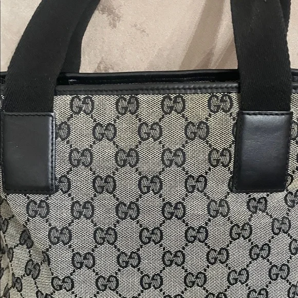 Gucci Black and Gray Signature Tote